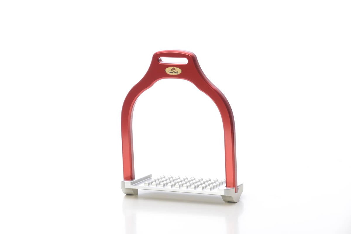 Jump stirrup | wave shape | Makebe | Technical | equestrian | riding | aluminum | inclined bench | easy to clean | innovative grip | Made in Italy | many colors | comfortable | comfort | anodic oxidation | red