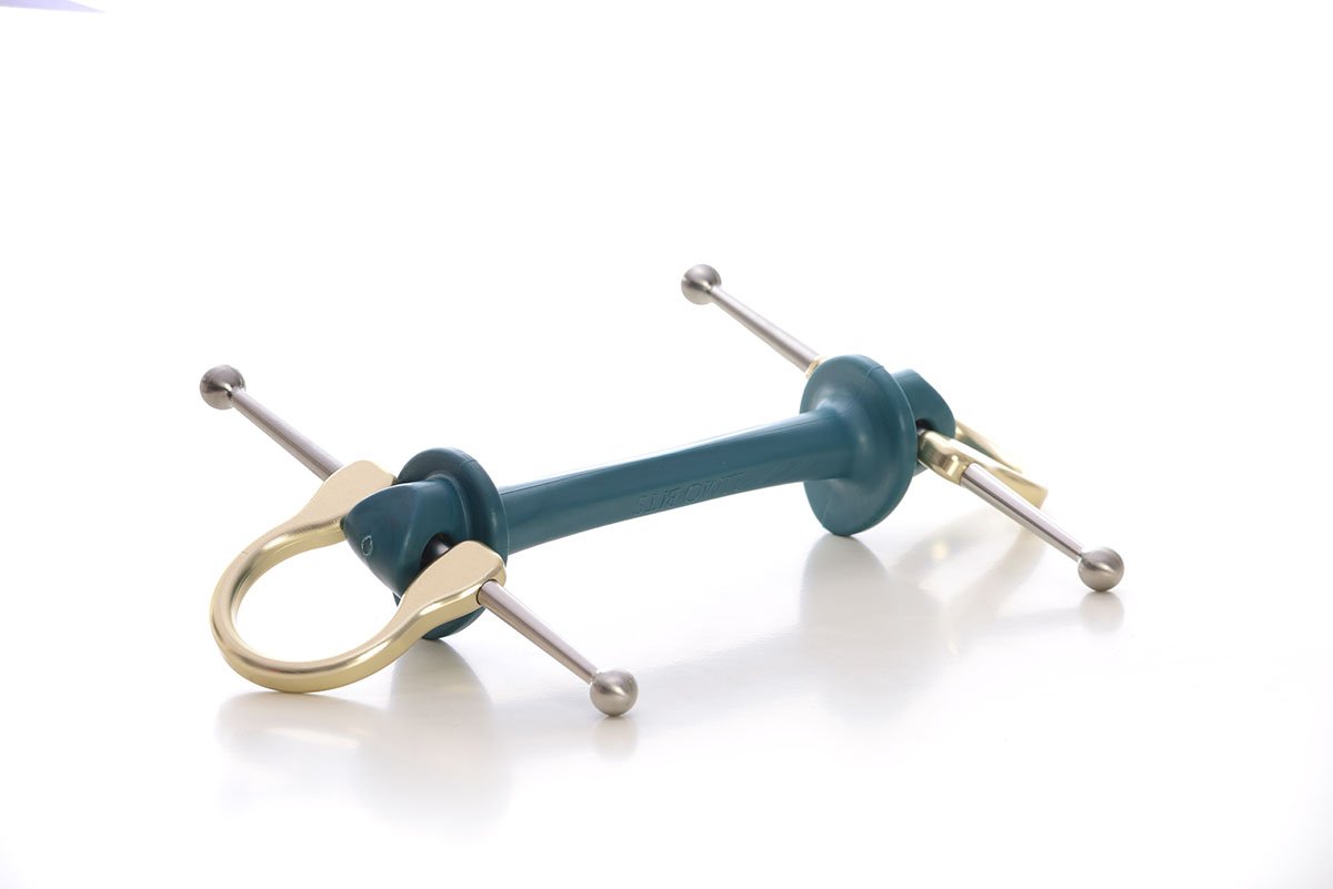Full Cheek Short | Bit | Limobits | Makebe | stainless steel | aluminum | technical | horse accessories | medium hardness | gold