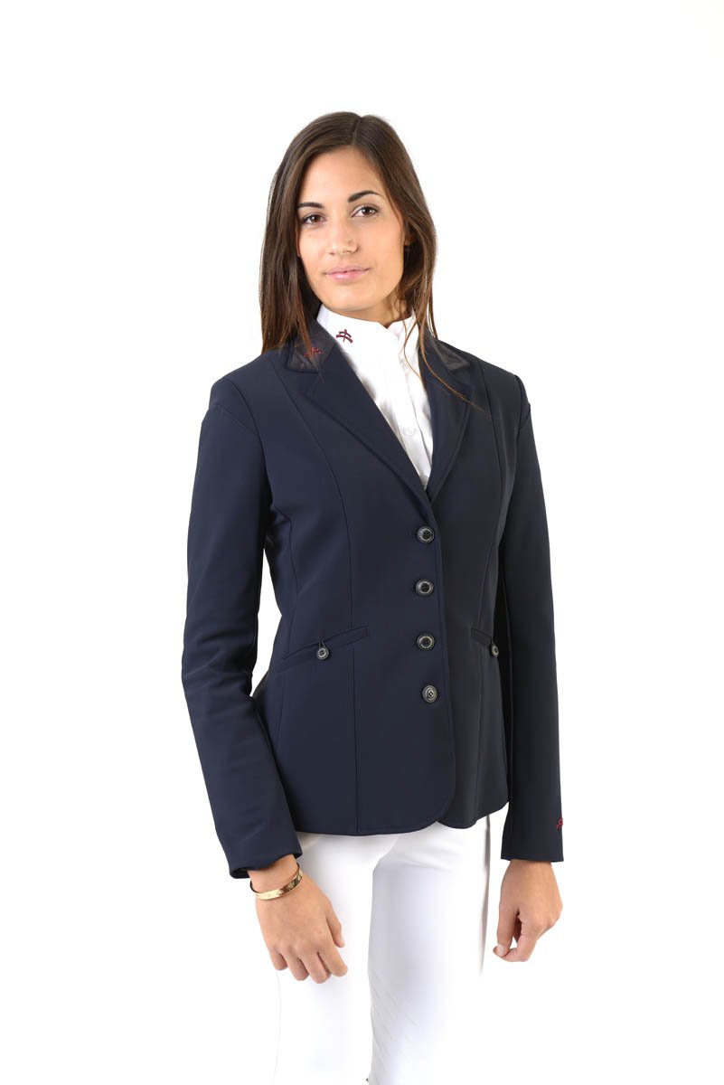 Lady horse riding jacket | model CINDY | tech fabric | technical materials | technical fabric | riding | equestrian | Makebe | Made in Italy | clothing | jacket | riding jacket | free movememt system | comfort | comfort of movements | elastic materials | riding elastic jacket | elegance | blue |