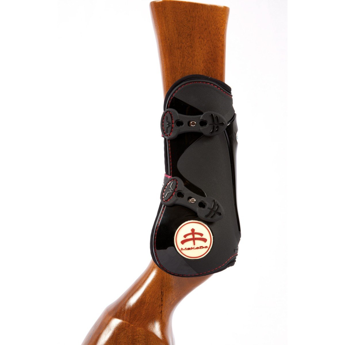 tendon boots | ship skin | tendon boots protection | Makebe | Horse accessories | Technical | riding accessories | equestrian | tendons protection | riding | lycra edging | avoid sores | breathable | neoprene | TPU | protection | ventilation | triple adjustement | elastic straps | central insert interchangeable | black |