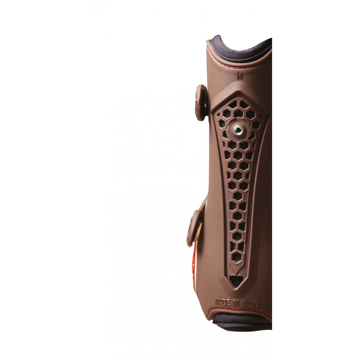 tendon boots | ship skin | tendon boots protection | Makebe | Horse accessories | Technical | riding accessories | equestrian | tendons protection | riding | lycra edging | avoid sores | breathable | neoprene | TPU | protection | ventilation | triple adjustement | elastic straps | central insert interchangeable | chocolate | brown |