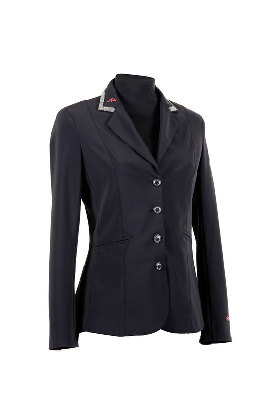 model ALTEA PREMIUM | Lady horse riding jacket | model ALTEA | tech fabric | technical materials | technical fabric | riding | equestrian | Makebe | Made in Italy | clothing | jacket | riding jacket | free movememt system | comfort | comfort of movements | elastic materials | riding elastic jacket | elegance | jewelry piping | blue | blue jacket |
