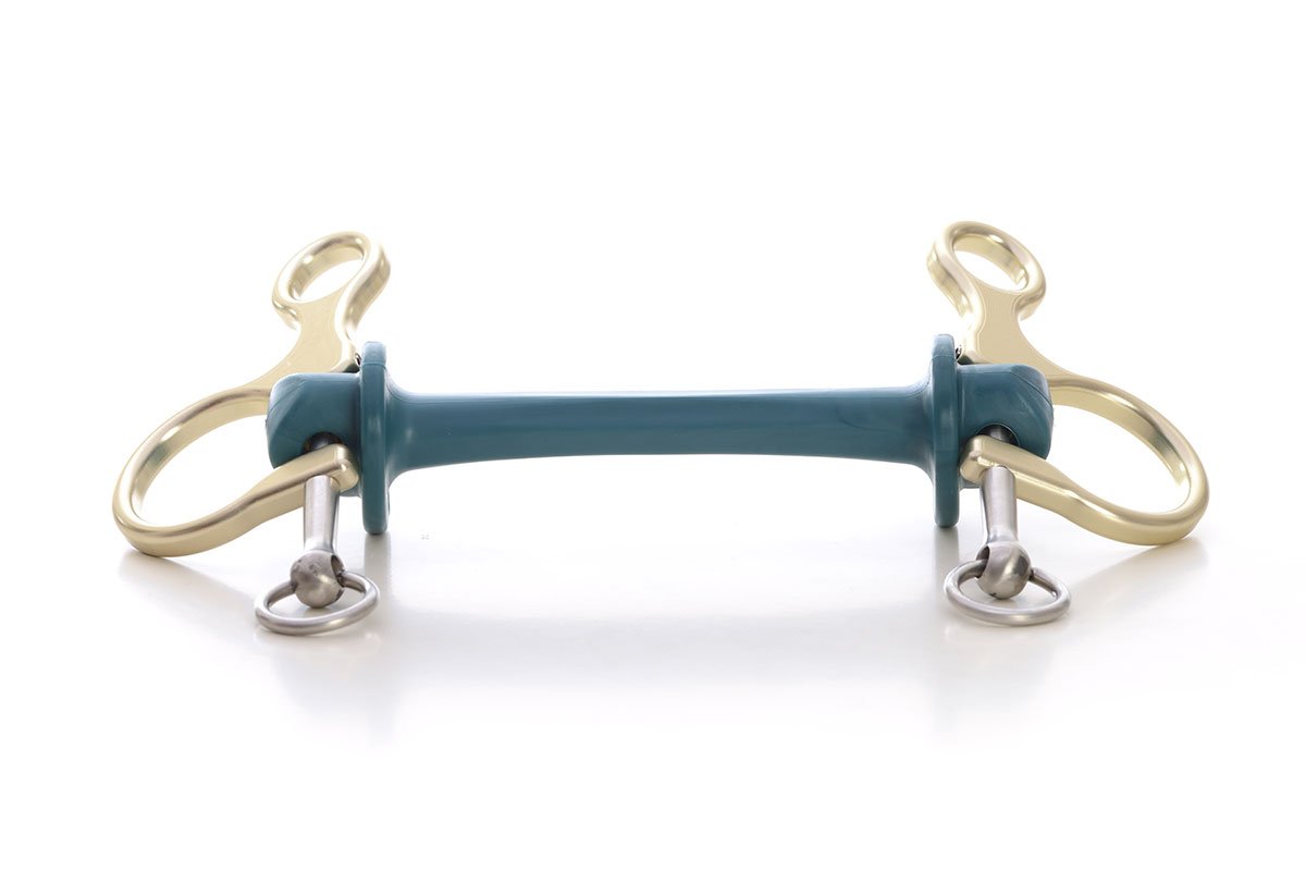 Long Pelham Bit | Thermoplastic elastomer | different hardnesses | medium hardness | medium | Limobit | Makebe | bit | snaffle | curb bit | horse accessories | riding accessories | riding | horse mouth | sensitive horses | horse mouth illnesses | prevent pinching | no air ingestion | foods and drugs approved | no pain | comfort | solid aluminum | solid CNC aluminum | swedish stainless steel | stainless steel | resistance | resistant | no breaking | gold | champagne | 